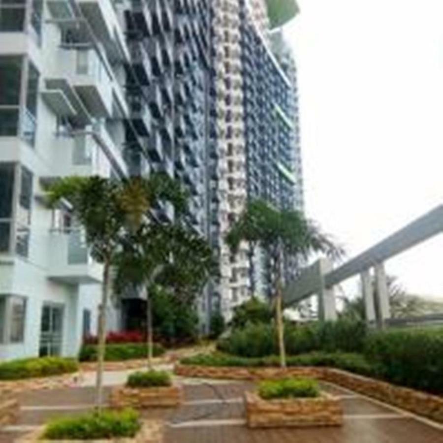 5H Tower C Manhattan Heights Cubao Qc Manila Exterior photo